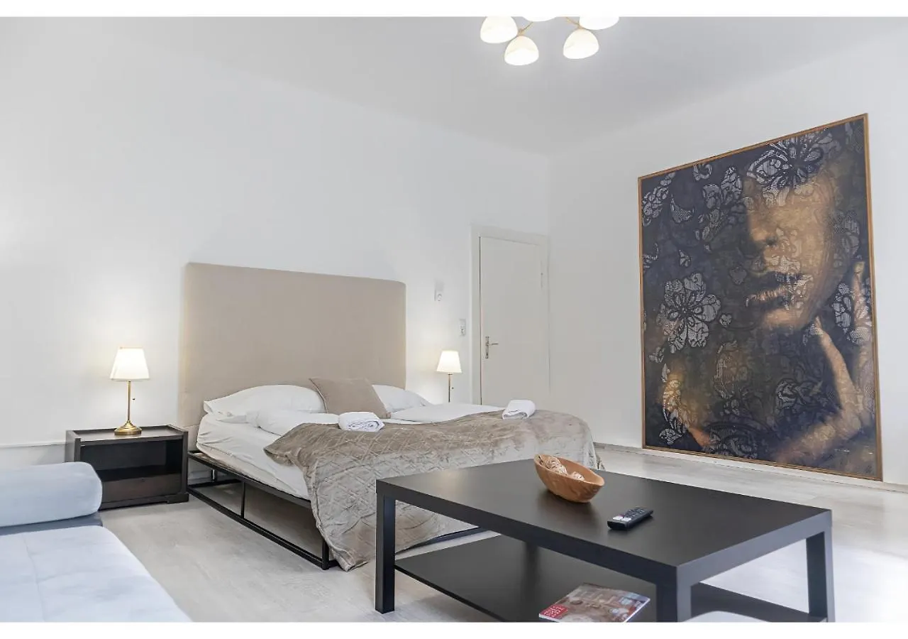 2 Pleasant Flats - Perfect For Long Stays Vienna Austria